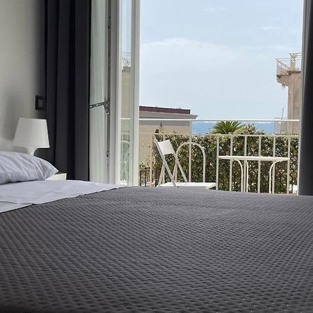 Terrazza Don Mario Bed&Breakfast Pozzuoli Exterior foto